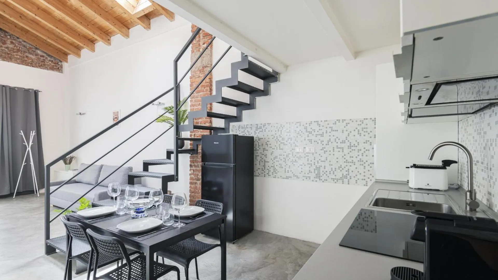 מילאנו Easylife- Appartamento Su Due Livelli Su I Navigli 0*,